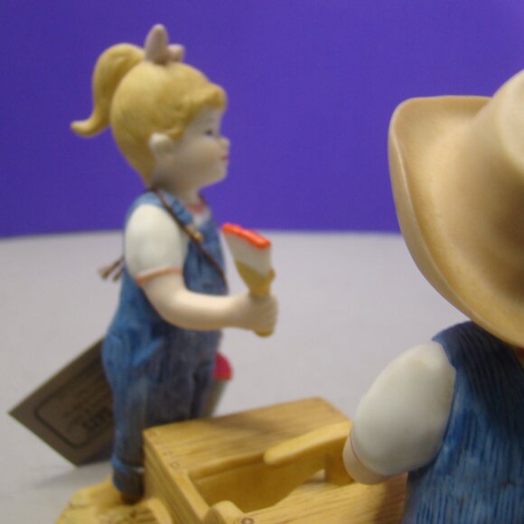 HOMCO DENIM DAYS "THE GO CART" PORCELAIN FIGURINE #15352-00 Farm with hang tag - Picture 15 of 16